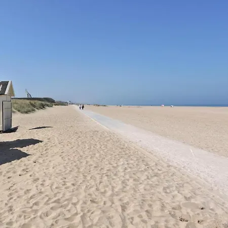 De La 2* Ouistreham