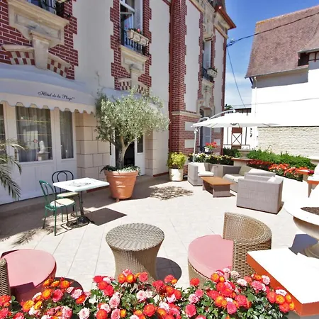 Hotel De La Ouistreham