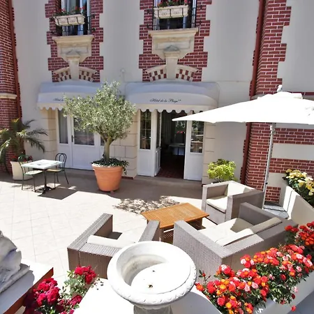 Hotel De La Ouistreham