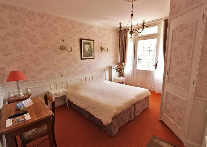 Hotel De La Ouistreham